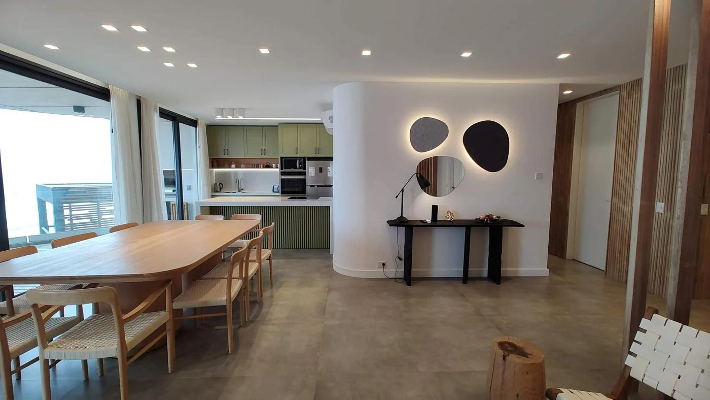 Proyecto GC: Elegancia y Funcionalidad Frente al Mar en Ostende