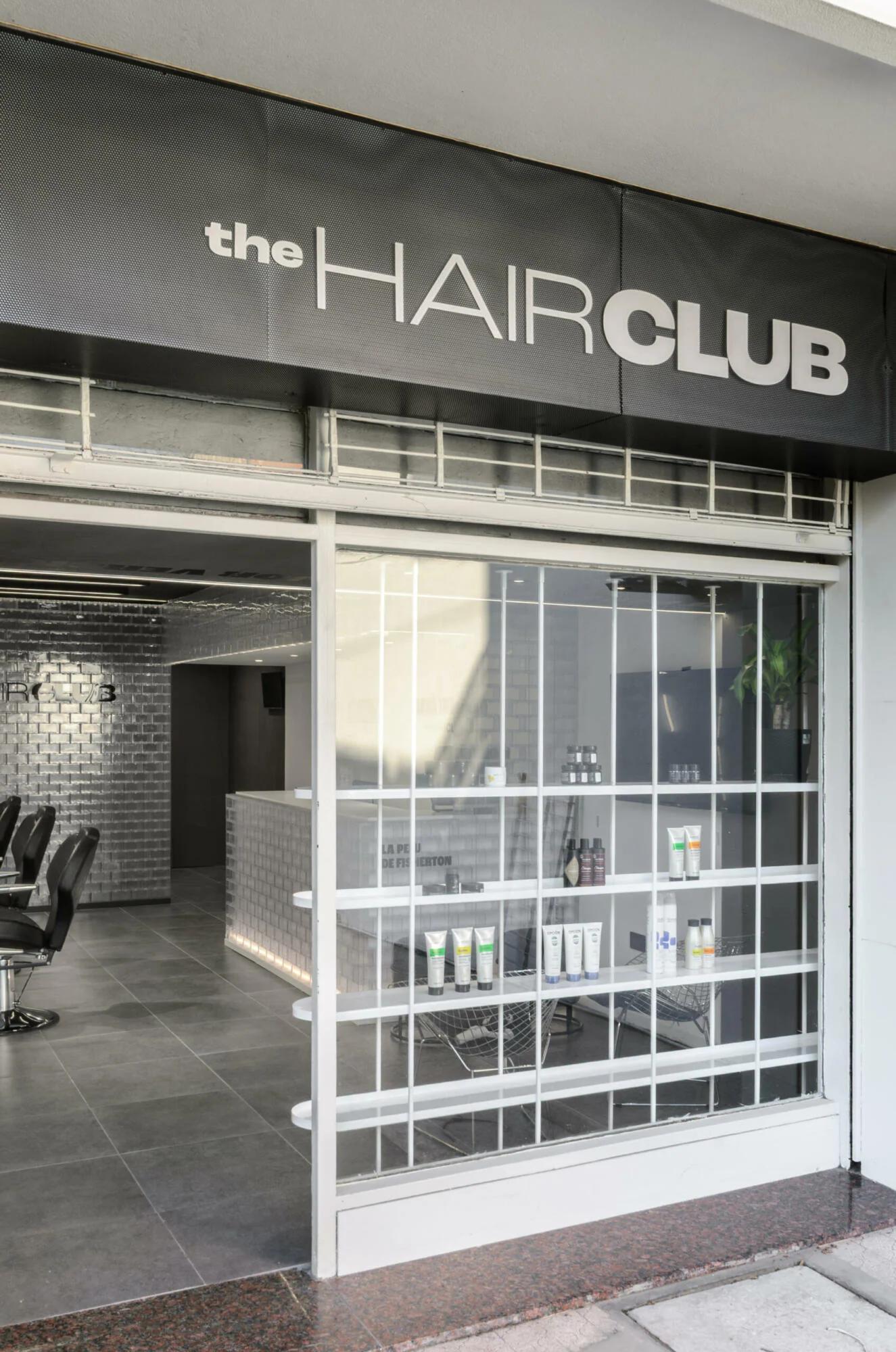 Arquitectura de Ladrillos Translúcidos: La Reinvención de la Luz en Fisherton