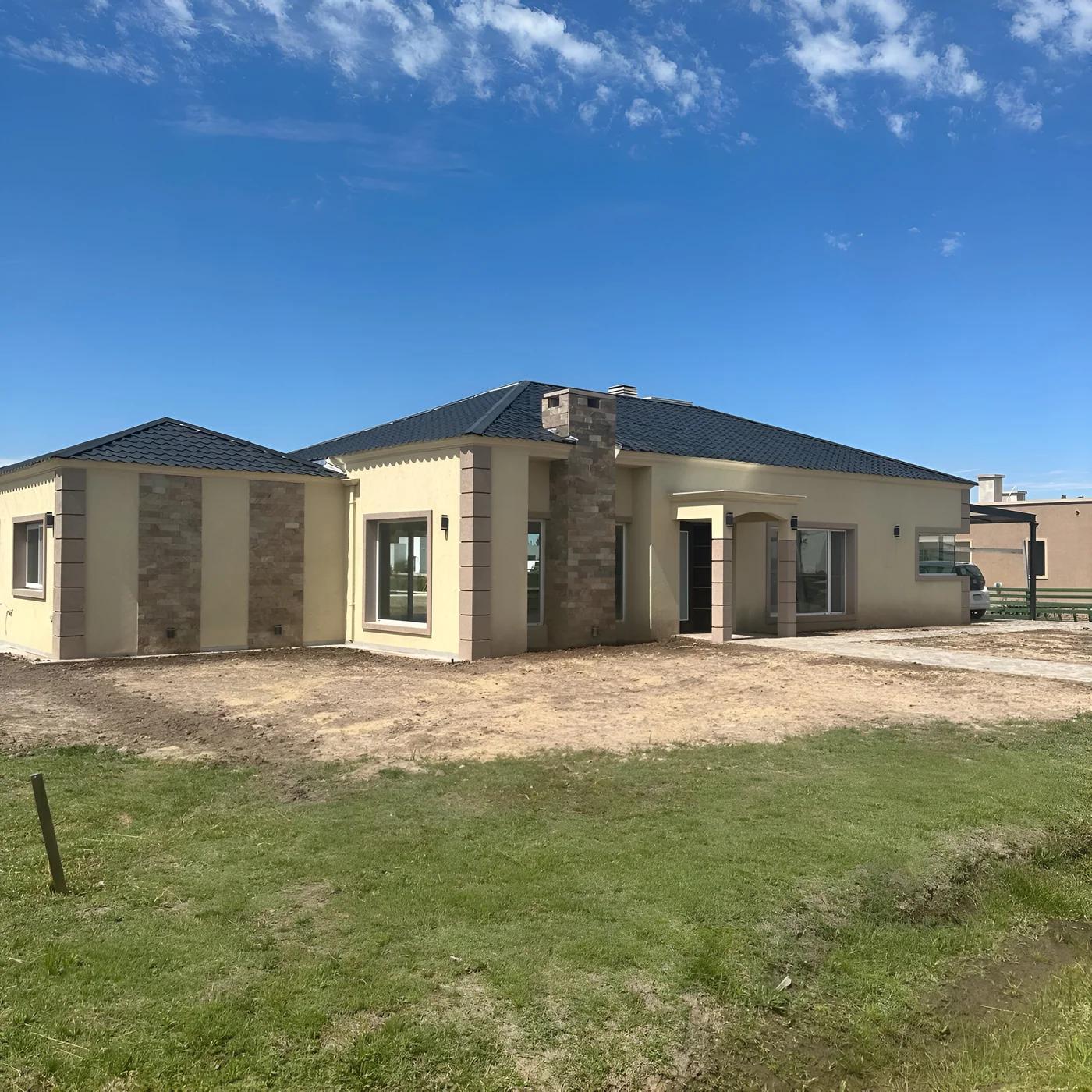 Casa Dreams: La Materialización de Sueños Arquitectónicos en Fincas de San Vicente