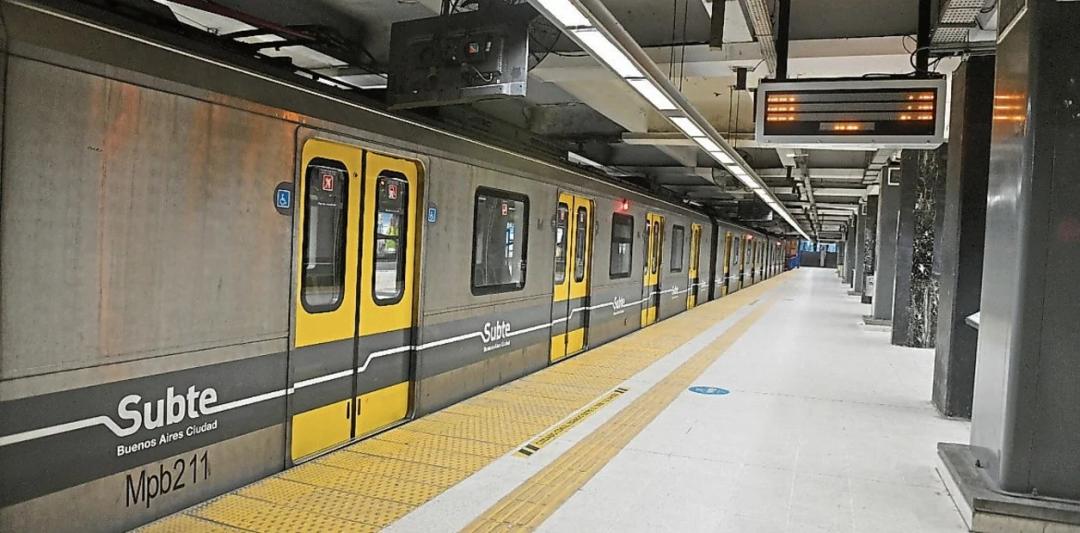 Informe revela graves deficiencias en obras de renovación de estaciones Scalabrini Ortiz y Palermo del Subte porteño