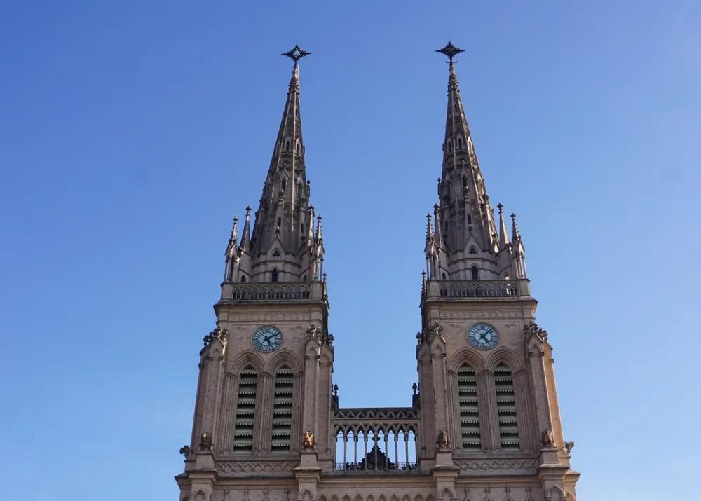 Concurso en Luján: un estudio platense ganó el diseño para renovar el acceso a la Basílica