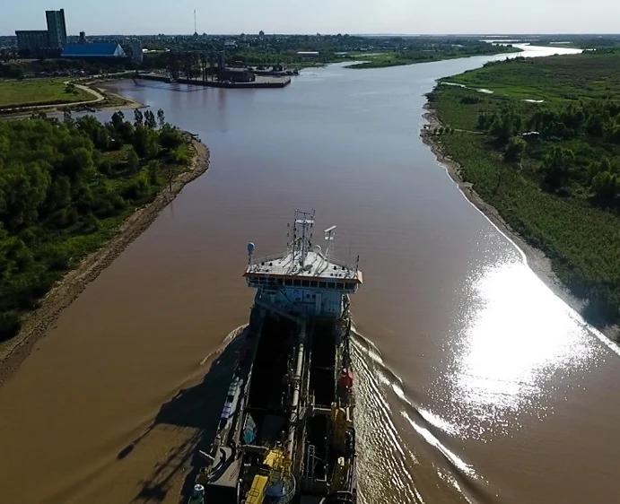 La licitación de la hidrovía del Paraná avanza sin estudios ambientales previos y con dos denuncias abiertas
