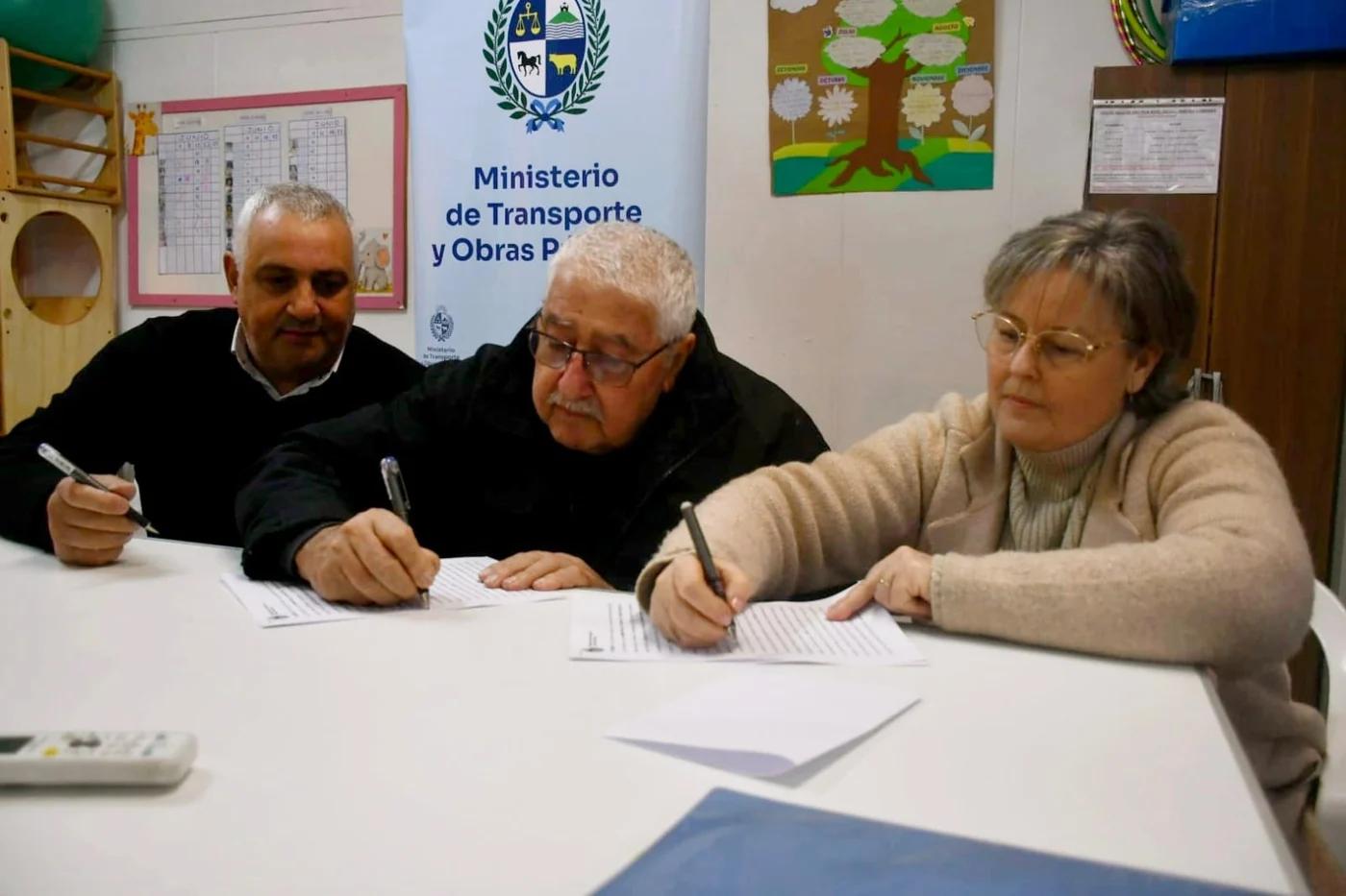 MTOP impulsa mejoras en infraestructura social y deportiva en interior de Uruguay
