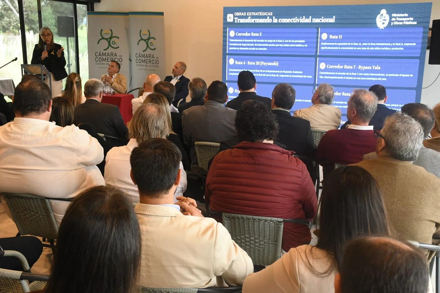 Importante inversión en infraestructura vial y transporte en Canelones para impulsar desarrollo y empleo