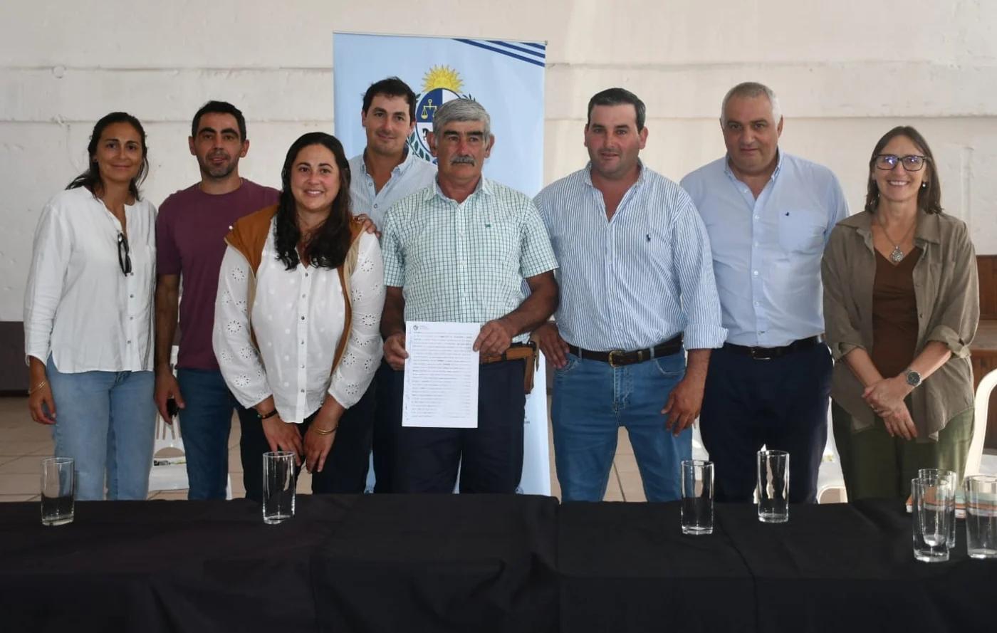 MTOP destina 4 millones de pesos a mejoras en instituciones sociales de San Ramón y Capilla del Sauce