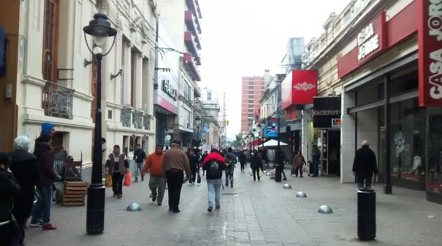Mar del Plata proyecta renovar la peatonal San Martín y ampliar la red de salud pública