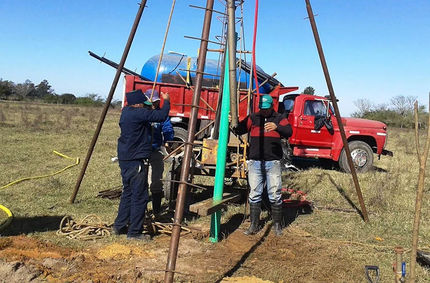 Avanzan las Obras de Provisión de Agua en Sastre y Ortiz: Etapa I