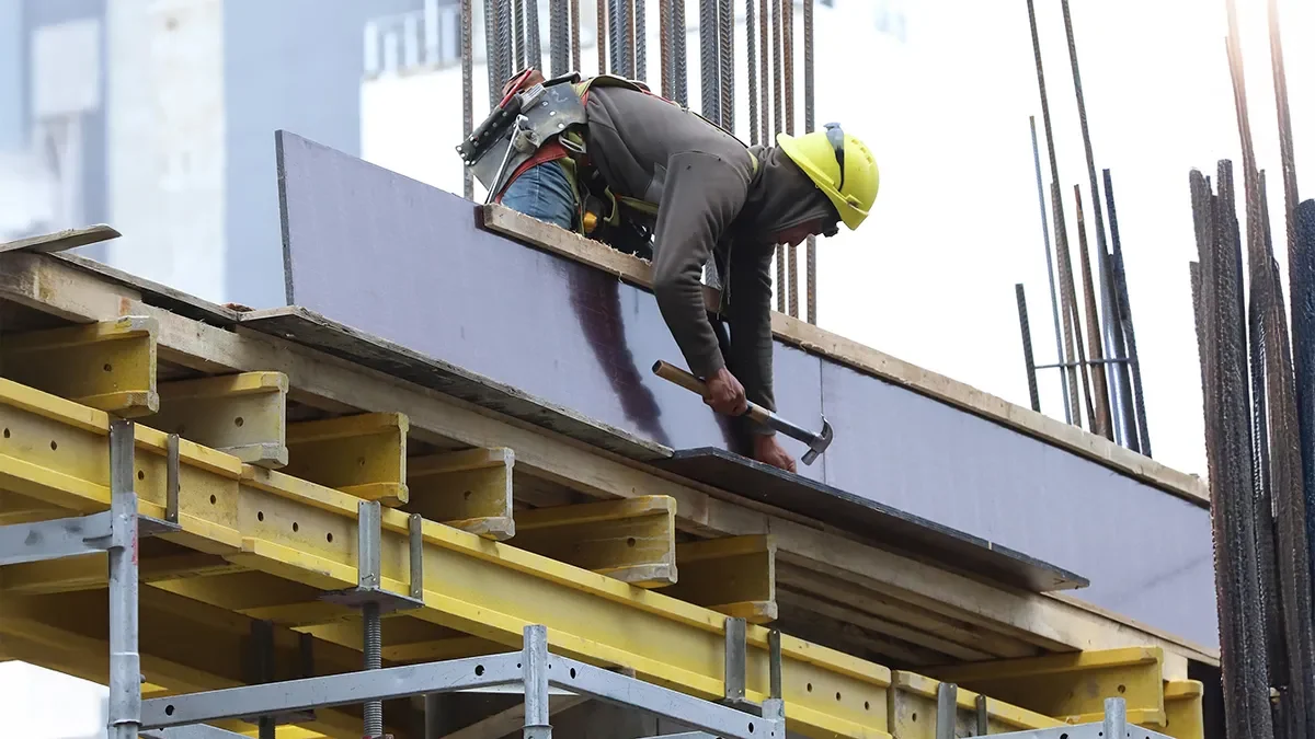 Actualización salarial de UOCRA: tarifas por hora en febrero de 2026