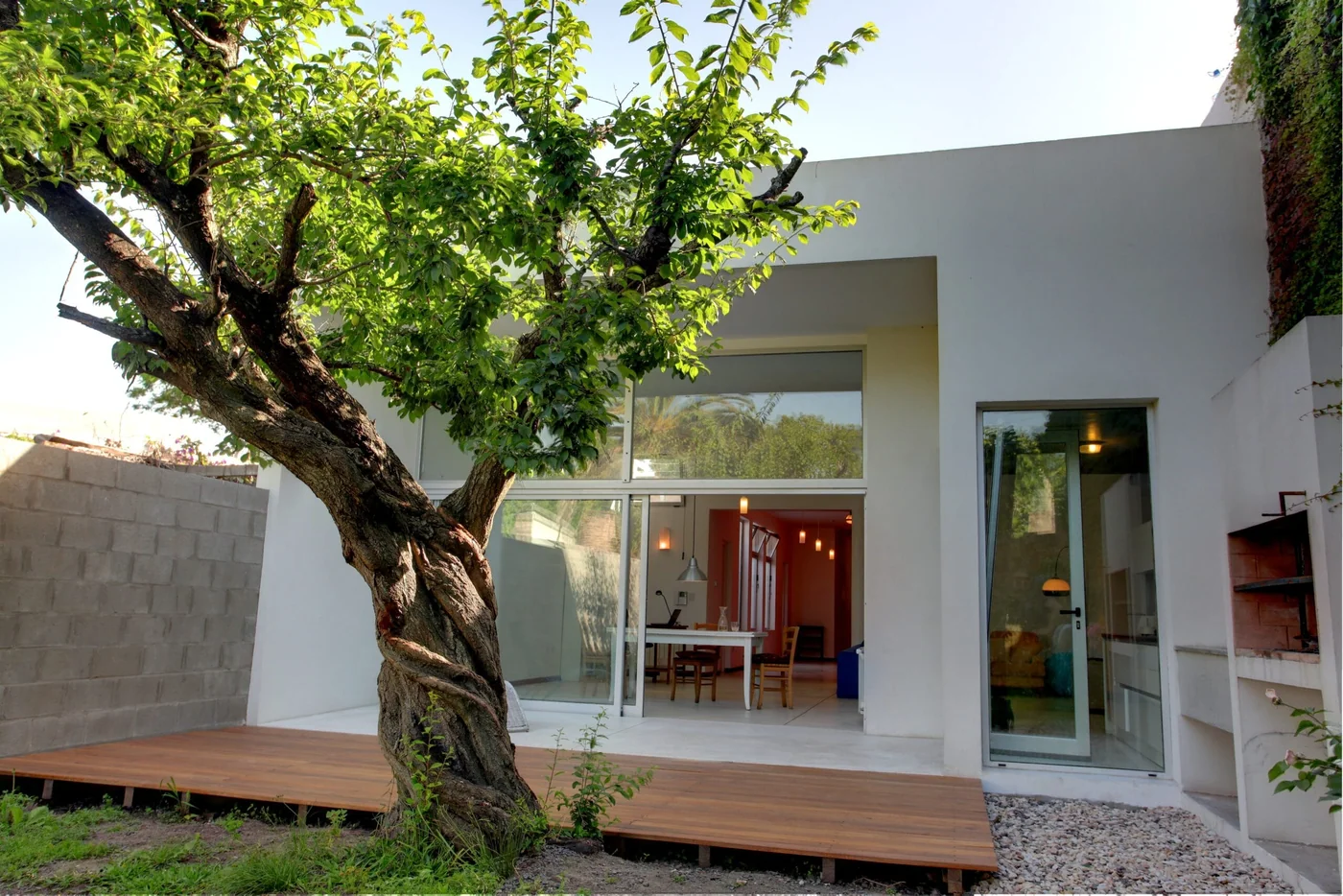 Casa Granado: Un Equilibrio Armónico entre lo Antiguo y lo Moderno