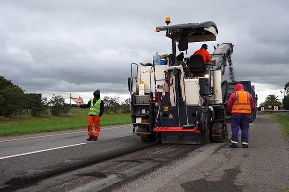 Provincia avanza con la repavimentación de la Ruta Nº 2