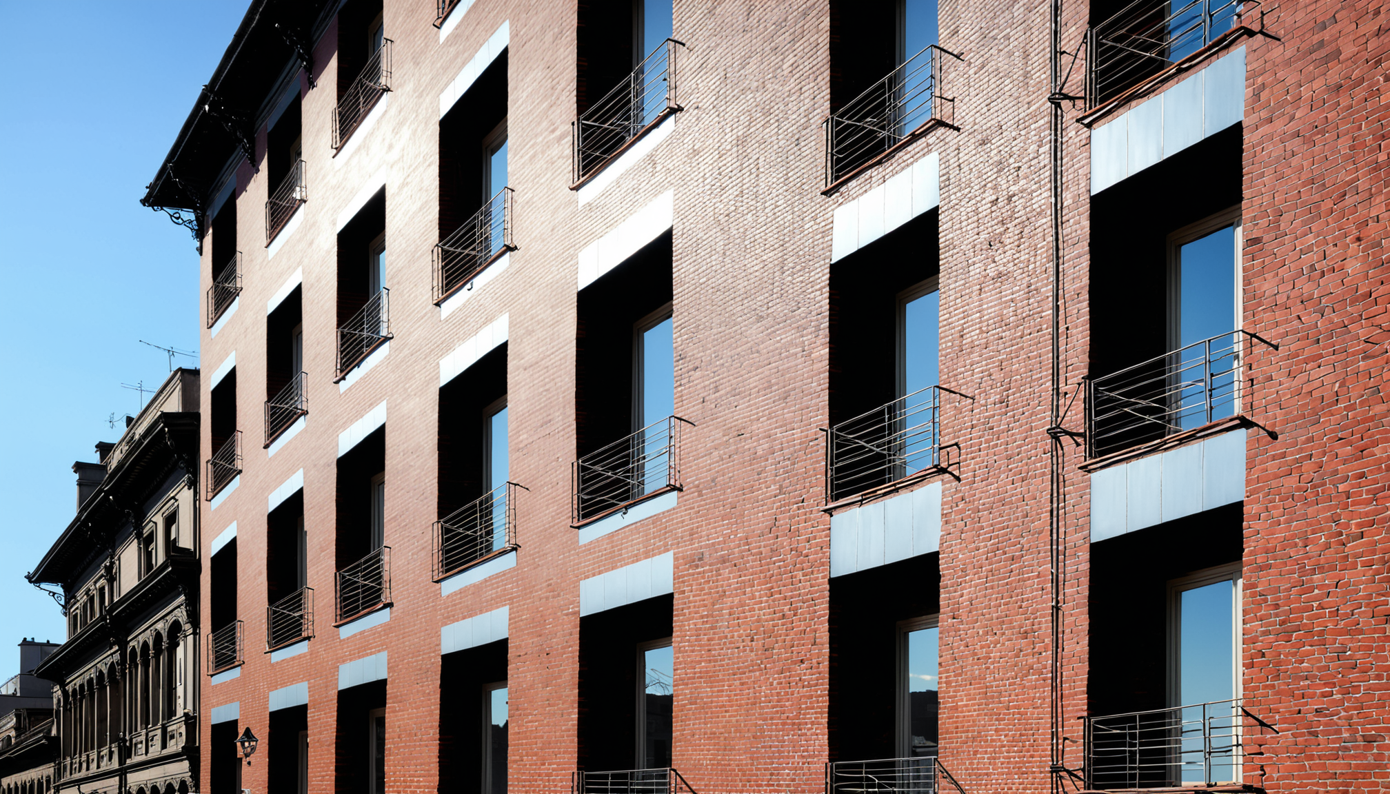 Renovando el Pasado: Técnicas Modernas en la Restauración de Fachadas Históricas