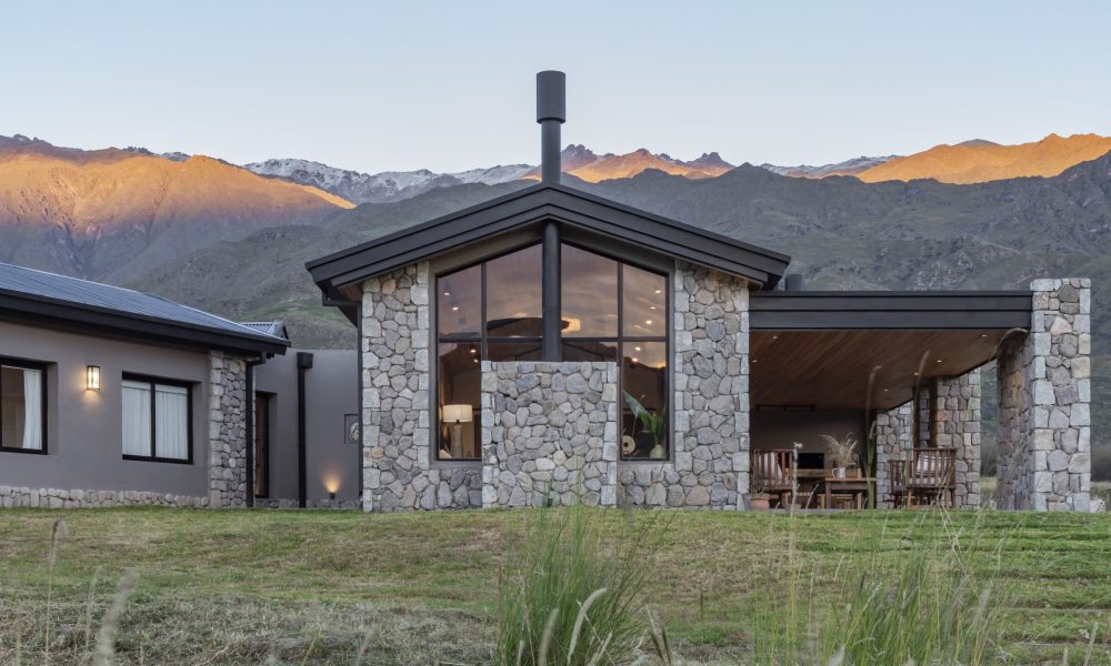 Casa Pabellones: Fusión de Tradición y Modernidad en Tafí del Valle